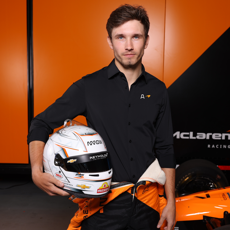 Arrow McLaren Apex Performance Dress Shirt Black