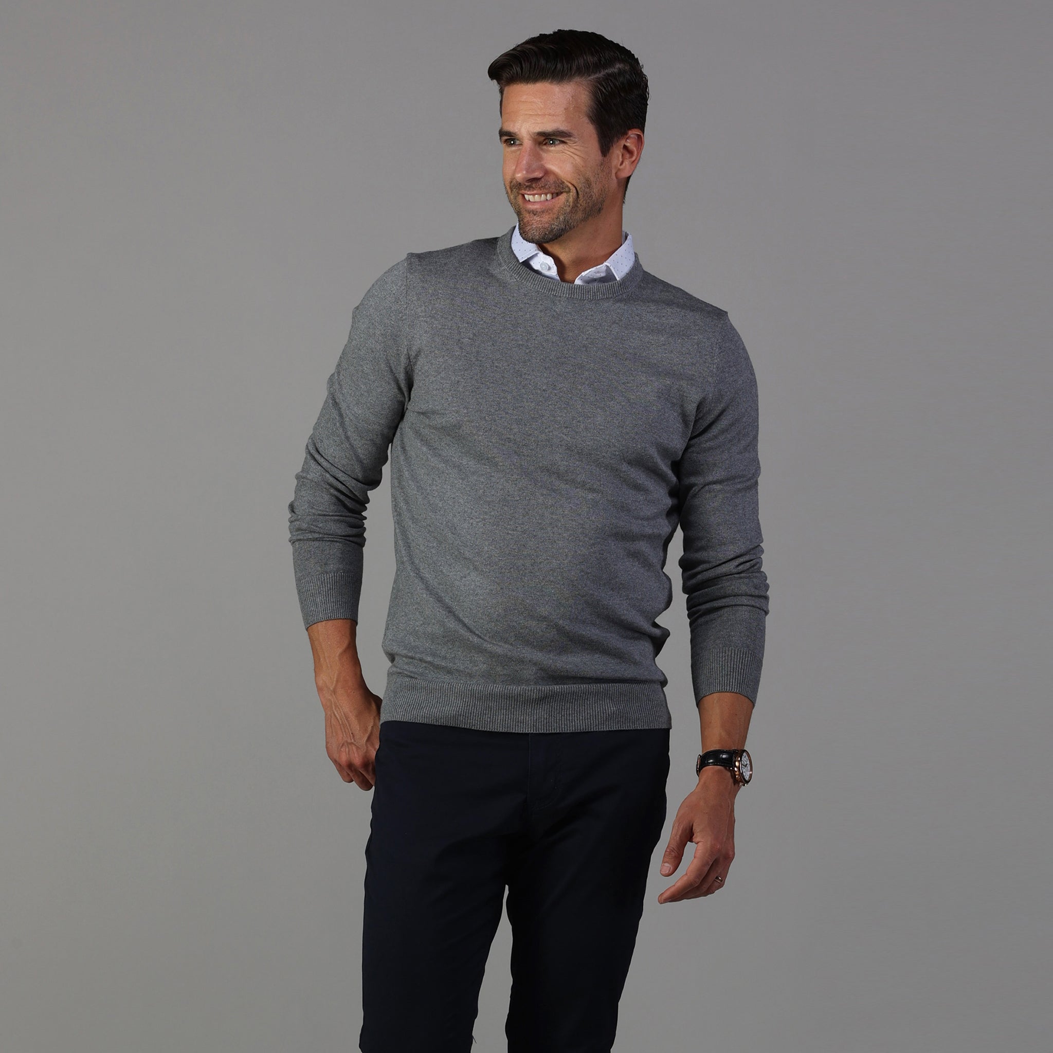 Grey Luxury Touch Cotton and Cashmere Crew Neck Sweater – Collars & Co.