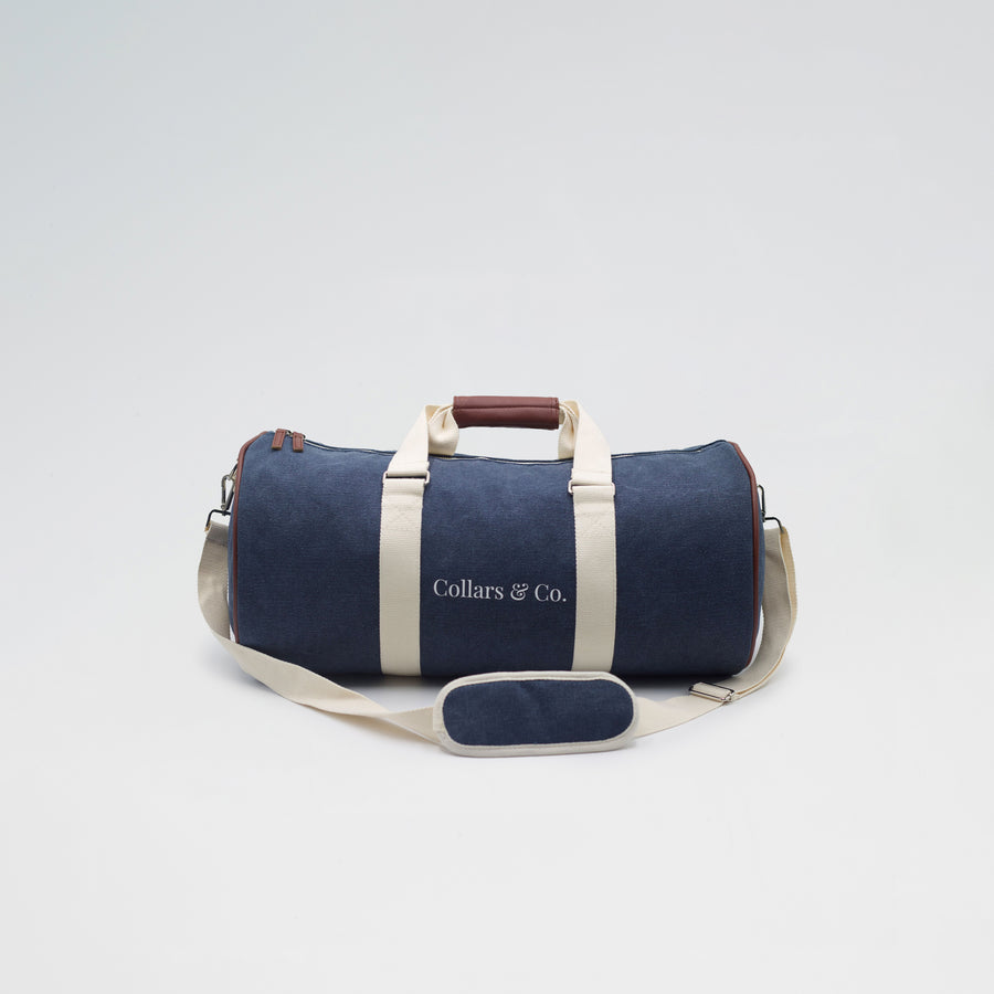 The Wayfarer Navy Canvas Gym Bag (19 x 10 x 10) – Collars & Co.